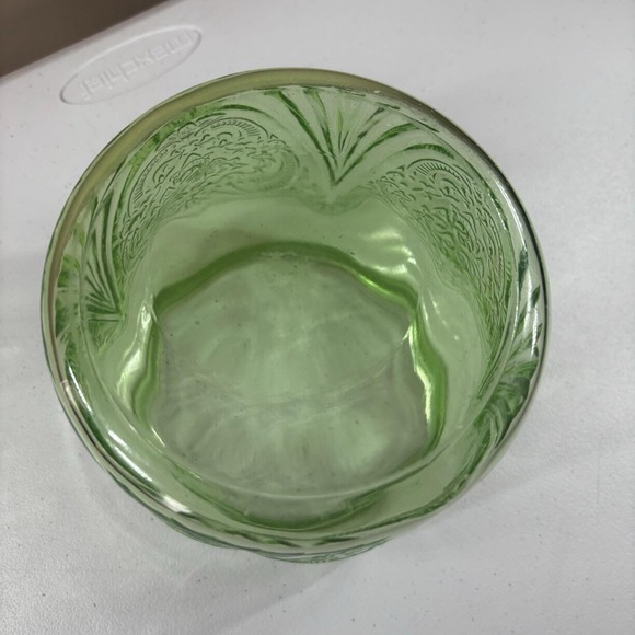 Hazel Atlas Uranium Glass 'Royal Lace' Cookie Jar No Lid Depression Glass Glows - Picture 7 of 8